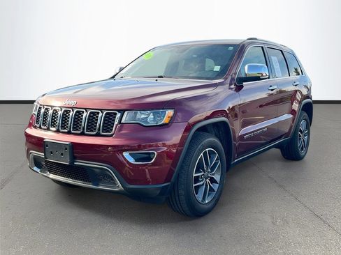 Used 2019 Jeep Grand Cherokee Limited w/ Trailer Tow Group IV AWD/4WD image 3