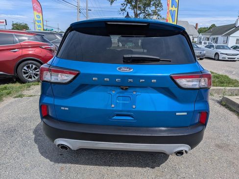 Used 2020 Ford Escape SE FWD image 5
