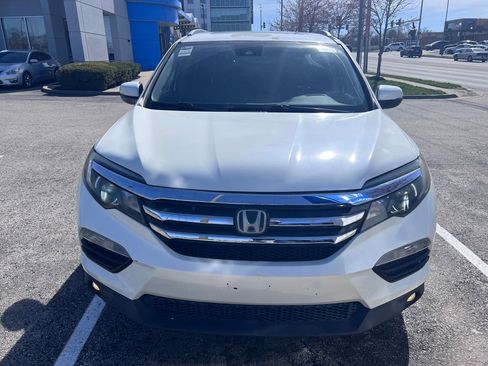 Used 2016 Honda Pilot Elite image 2