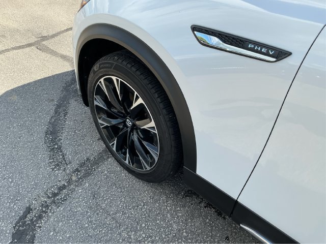 Used 2024 MAZDA CX-90 Plug-In Hybrid w/ Premium Pkg AWD/4WD image 20