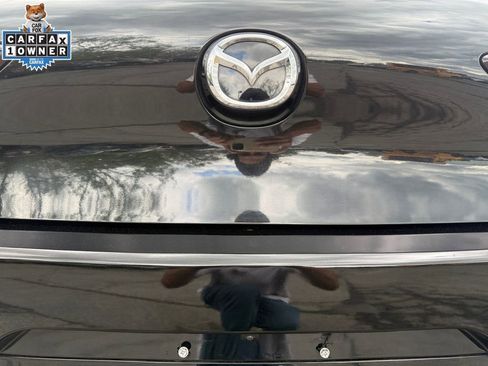 Used 2024 MAZDA MAZDA3 s FWD image 17