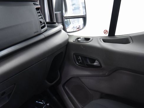 Used 2024 Ford Transit 250 Low Roof w/ Exterior Upgrade Package image 17