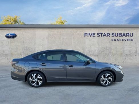 Used 2025 Subaru Legacy Premium AWD/4WD image 9