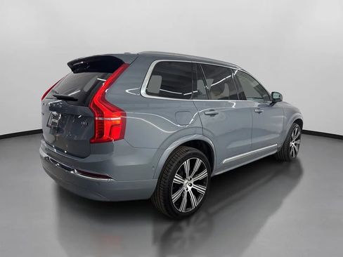 Used 2023 Volvo XC90 B6 Ultimate AWD/4WD image 10
