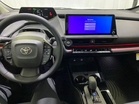 New 2026 Toyota Prius Plug-In Hybrid FWD image 19