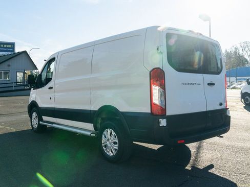Used 2023 Ford Transit 250 Low Roof w/ Exterior Upgrade Package RWD image 4