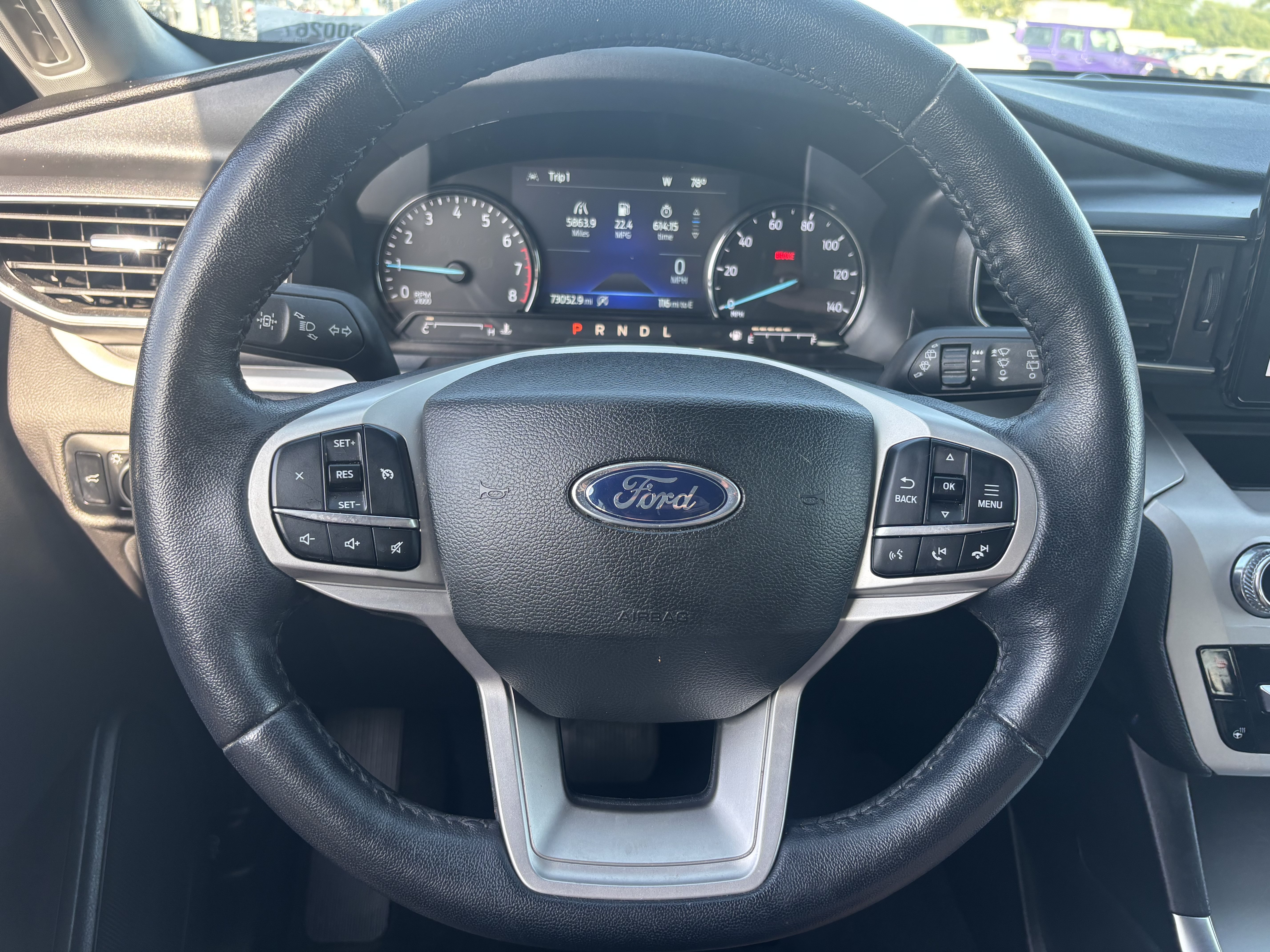 Used 2023 Ford Explorer XLT w/ Equipment Group 202A AWD/4WD image 18