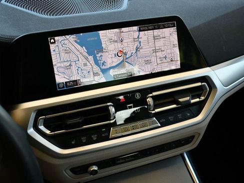 Used 2020 BMW 330i Sedan w/ Premium Package image 50