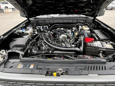 Used 2022 Ford Bronco Badlands image 29