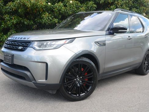 Used 2018 Land Rover Discovery HSE AWD/4WD image 7