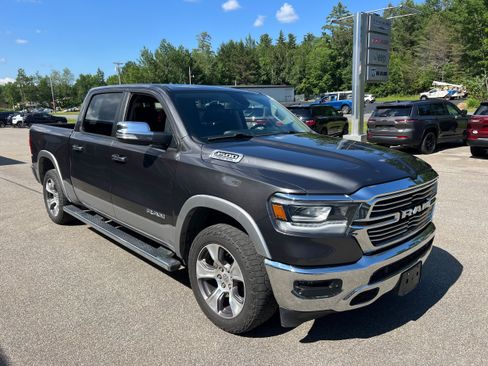 Used 2020 RAM 1500 Laramie AWD/4WD image 3