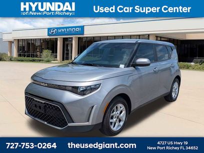 Used 2023 Kia Soul LX w/ LX Technology Package