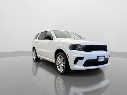 Used 2025 Dodge Durango GT image 7