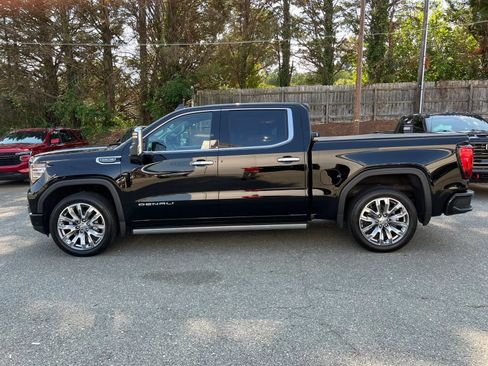 Used 2025 GMC Sierra 1500 Denali w/ Denali Reserve Package AWD/4WD image 7