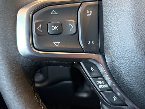 New 2026 RAM 1500 Big Horn AWD/4WD image 18