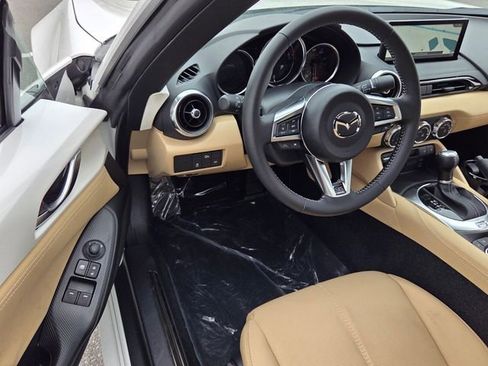 New 2026 MAZDA MX-5 Miata RF Grand Touring image 5