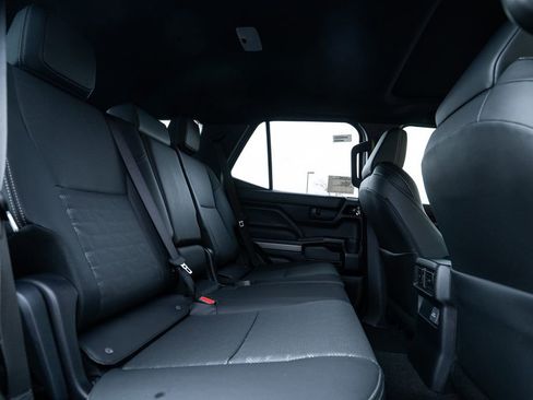 New 2025 Toyota 4Runner TRD Off-Road Premium w/ Tow Technology Package image 15