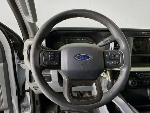 Used 2025 Ford F350 XLT image 11