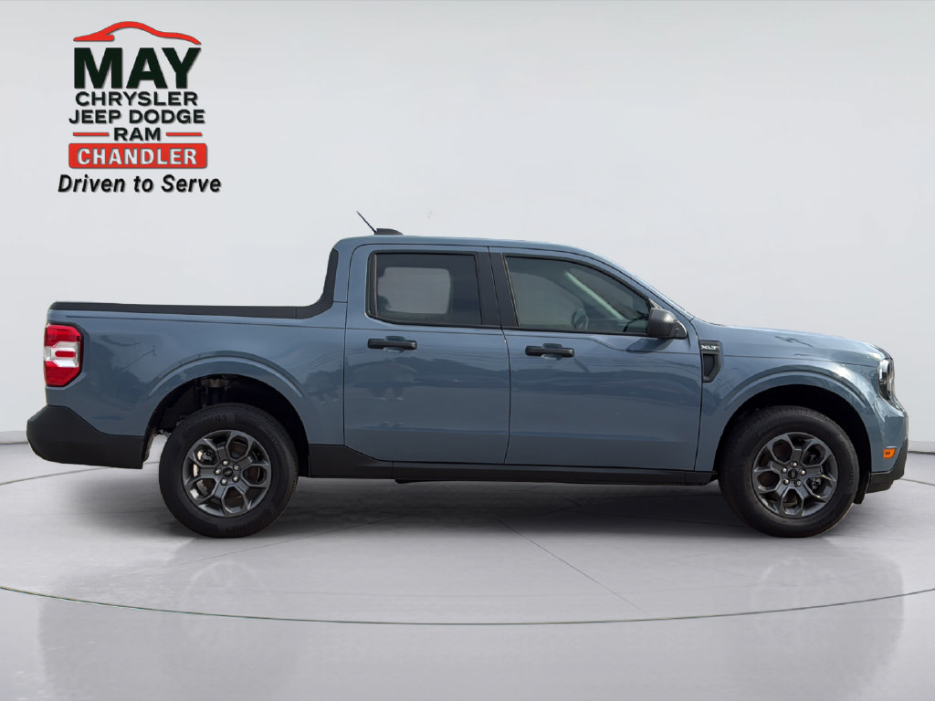 Used 2025 Ford Maverick XLT w/ Equipment Group 302A AWD/4WD image 8