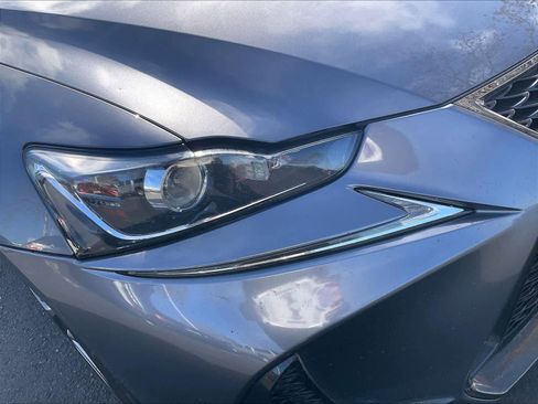 Used 2018 Lexus IS 300 F Sport image 29
