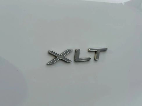 Used 2021 Ford Transit 350 XLT image 34