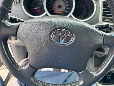 Used 2005 Toyota Tacoma 4x4 Double Cab image 33