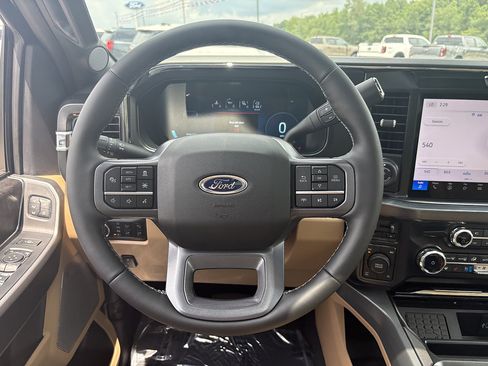 New 2026 Ford F250 Lariat w/ Lariat Ultimate Package AWD/4WD image 24