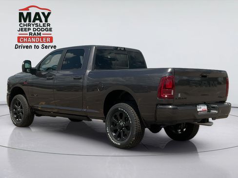 New 2026 RAM 2500 Laramie AWD/4WD image 5