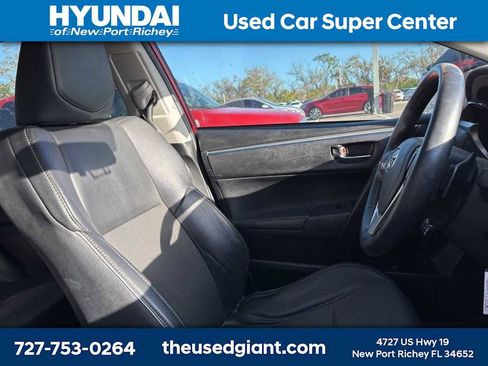 Used 2016 Toyota Corolla S image 8