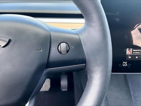 Used 2022 Tesla Model 3 Standard Range RWD image 22