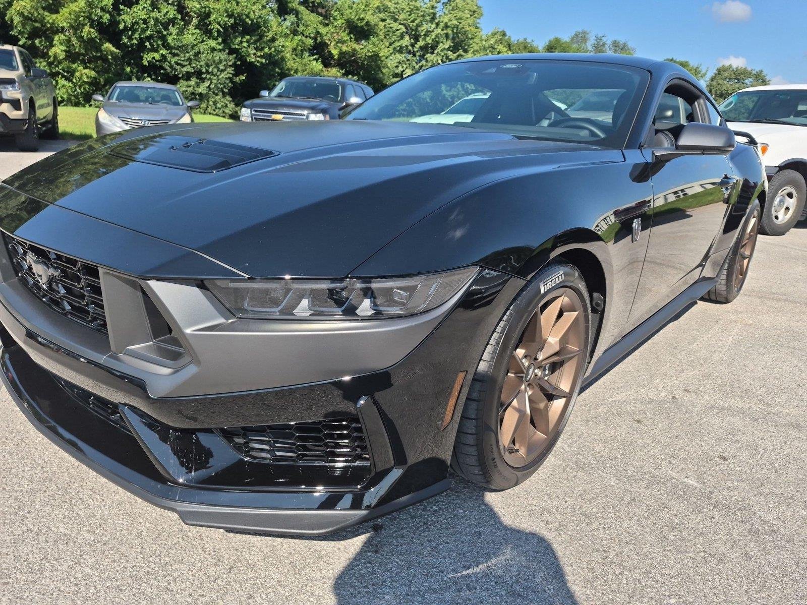 Used 2026 Ford Mustang Dark Horse RWD image 9