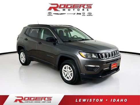 Used 2021 Jeep Compass Sport AWD/4WD image 1