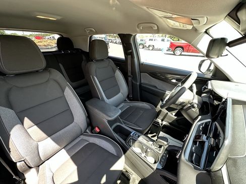 Used 2025 Chevrolet TrailBlazer LT image 10