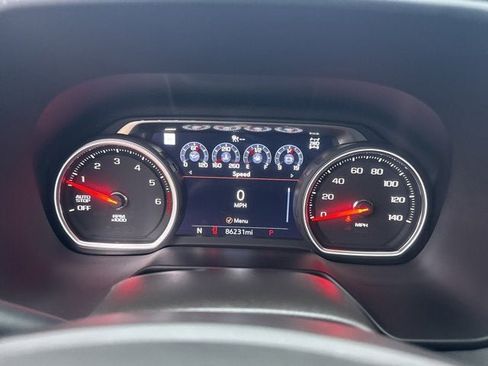 Used 2021 Chevrolet Suburban Premier w/ Premium Package image 26