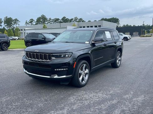Used 2021 Jeep Grand Cherokee L Limited AWD/4WD image 3
