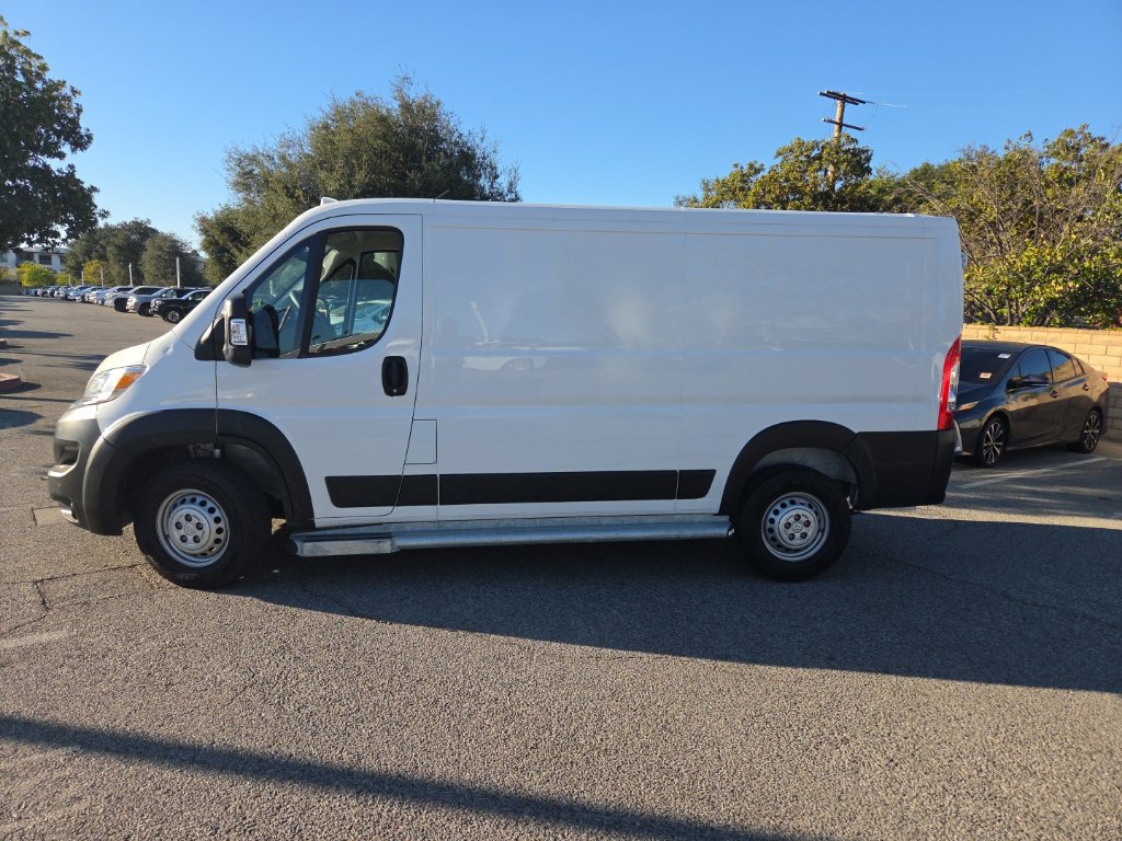 Used 2025 RAM ProMaster 2500 w/ U-Haul Equipment Group FWD image 2