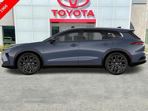 New 2026 Toyota Crown Signia AWD/4WD image 3