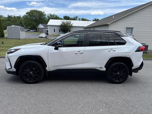 Certified 2024 Toyota RAV4 XSE w/ Weather Package AWD/4WD image 7