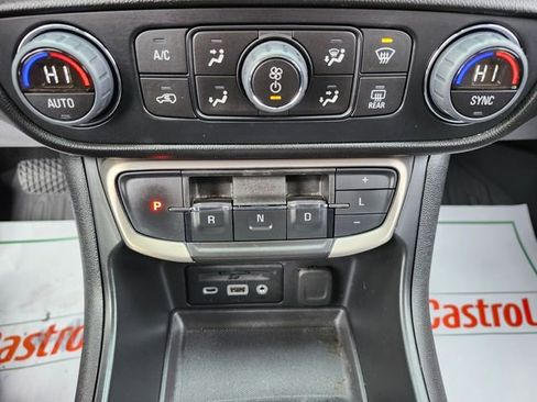 Used 2022 GMC Terrain Denali w/ LPO, Floor Liner Package image 25