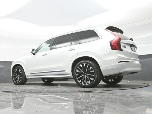 New 2026 Volvo XC90 B5 Plus w/ Protection Package image 25