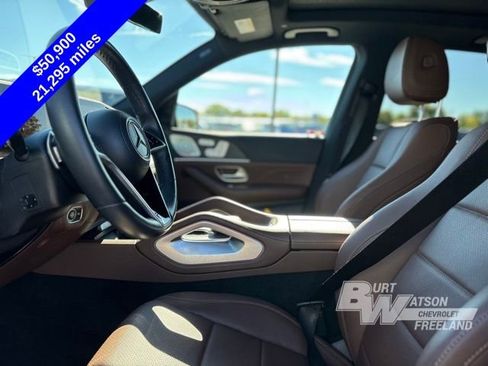 Used 2024 Mercedes-Benz GLE 350 4MATIC image 9