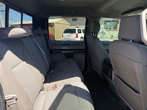 Used 2018 Ford F150 XLT w/ Equipment Group 302A Luxury image 16