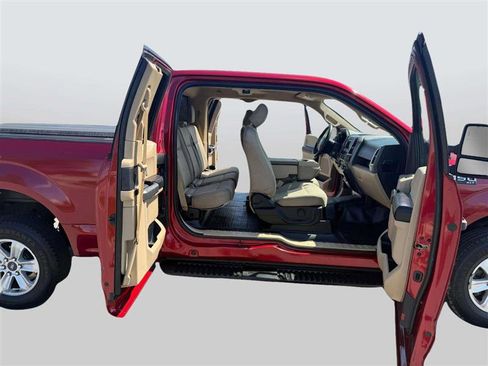 Used 2015 Ford F150 XLT w/ Equipment Group 301A Mid image 19