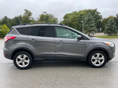 Used 2014 Ford Escape SE w/ Equipment Group 201A image 4