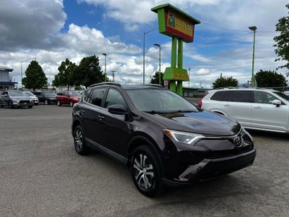Used 2017 Toyota RAV4 LE w/ Preferred Accessory Package