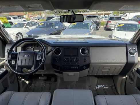 Used 2010 Ford F250 XLT AWD/4WD image 14