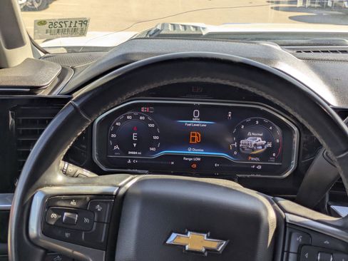 Used 2024 Chevrolet Silverado 3500 LT image 23