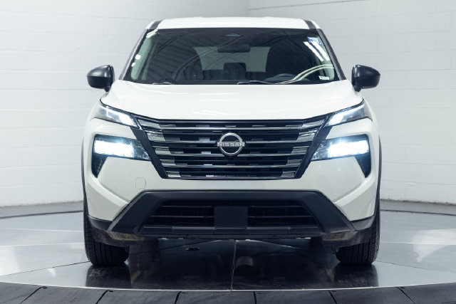 Used 2024 Nissan Rogue S AWD/4WD image 5