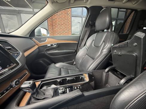 Used 2018 Volvo XC90 T6 Inscription w/ Convenience Package AWD/4WD image 27