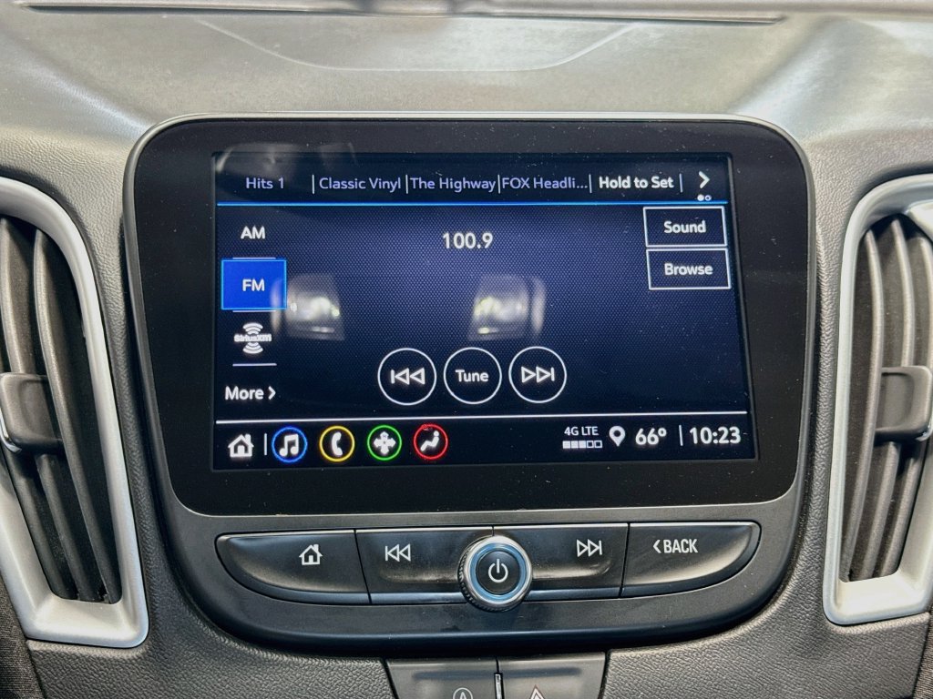 Used 2024 Chevrolet Malibu LT FWD image 14
